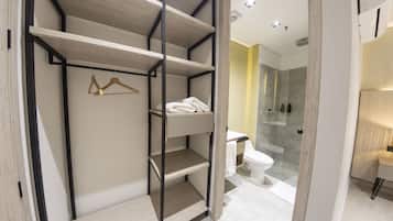 Free toiletries, towels