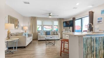 Condo, 1 Queen Bed with Sofa bed (St Thomas Square Villa 1211C Beach Bu) | Living area | TV