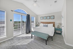 House, Multiple Beds (Bluebonnet by the Beach) | 4 bedrooms, WiFi