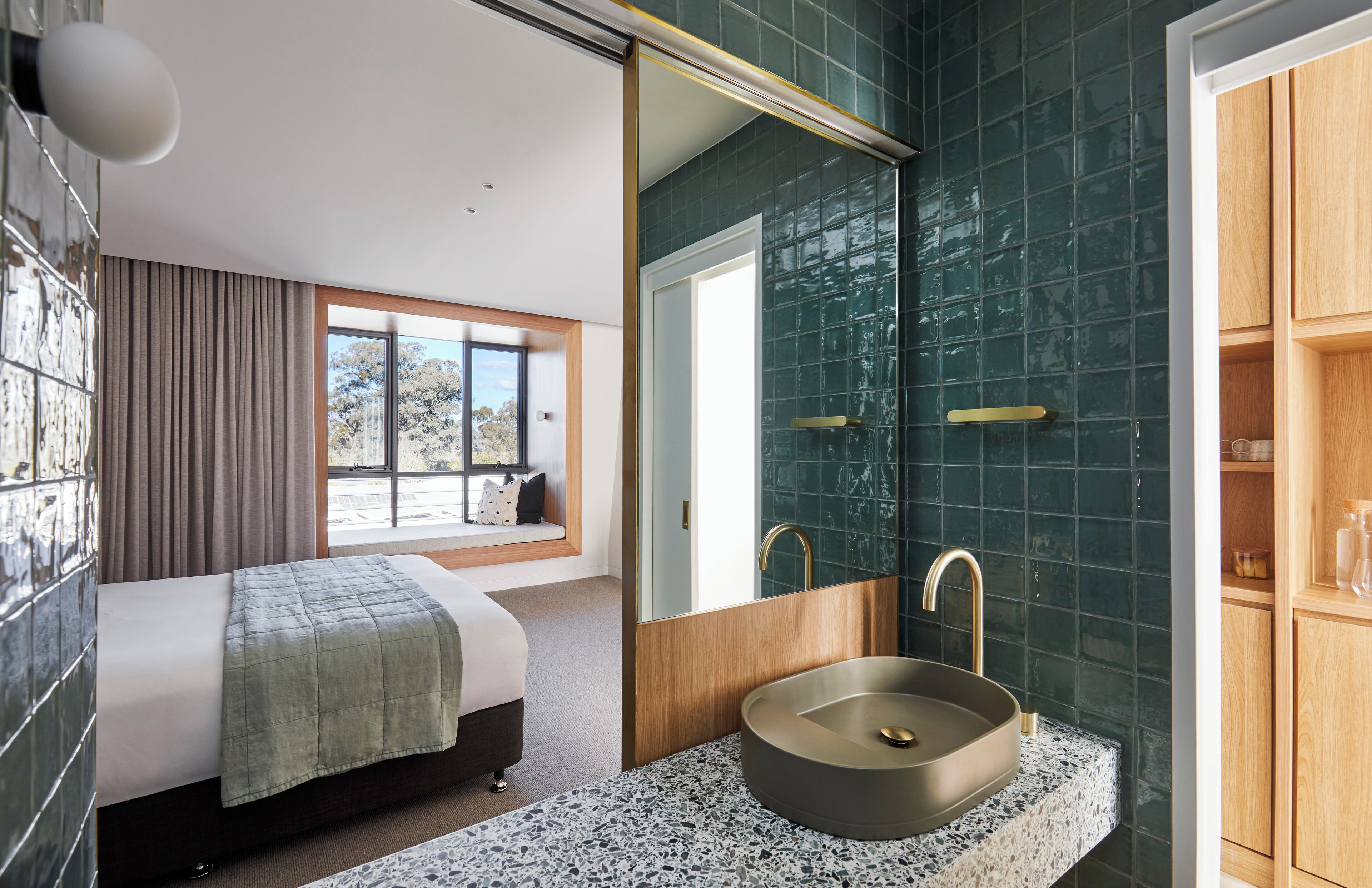 Harvest Studio | Bathroom | Hair dryer, slippers, towels, soap