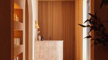 Sauna, hot tub, massages