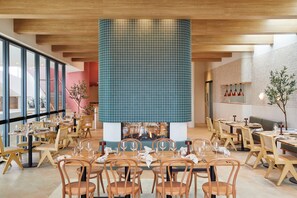 Restaurant - The Clairfield Hotel (Mudgee)