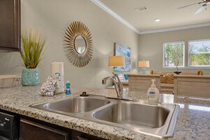 Huoneisto, useita sänkyjä (Alerio D201) | Sisätilat