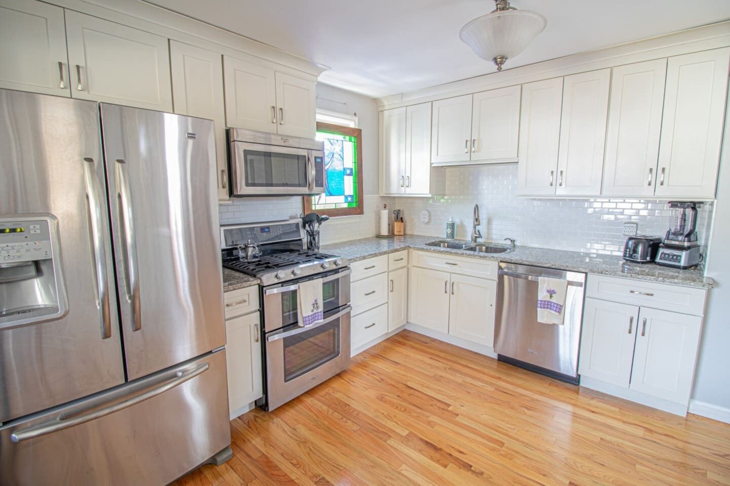 Lovely Lincoln Ave - Belmont Stakes Rental