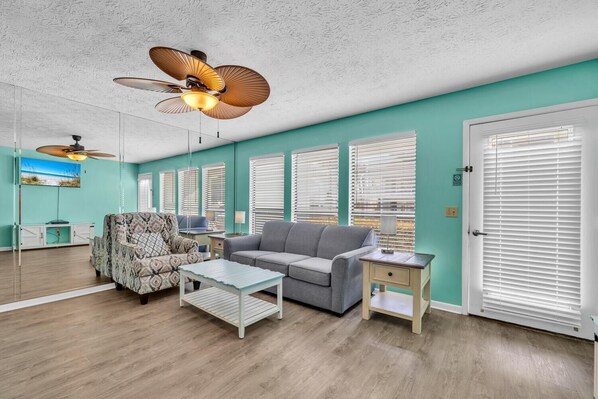 Condo, 1 Queen Bed with Sofa bed (Southwind C-3) | Living area | TV - Southwind C-3 (Panama City Beach)
