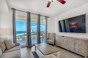 Leilighet, flere senger (Calypso 3-1511) | Oppholdsområde | TV