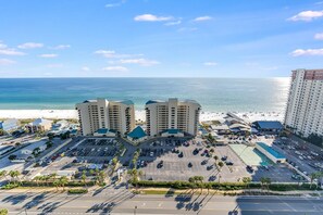 Condo, 1 cama Queen size y sofá cama (Laketown Wharf 2018) | Exterior