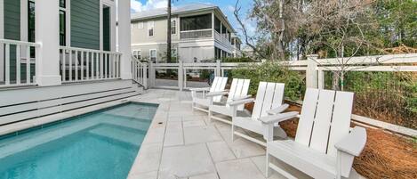 House, Multiple Beds (Sandpiper in Watercolor) | Pool | Outdoor pool