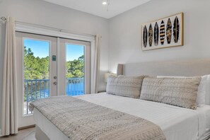 Casa, varias camas (3 Generations Beach House) | 6 habitaciones y wifi 