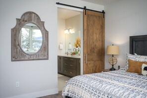 3 camere, ferro/asse da stiro, culla da viaggio, Wi-Fi gratuito