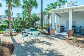 Appartamento, letti multipli (Sterling Shores 607) | Ristorazione all'aperto