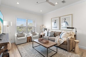House, Multiple Beds (Legacy 502 - Abalone) | Living area | TV