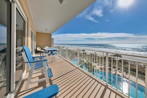Huoneisto, useita sänkyjä (Sterling Beach #406) | Ulkoruokailutilat