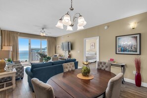 Living area - Ariel Dunes I 1208 (Miramar Beach)