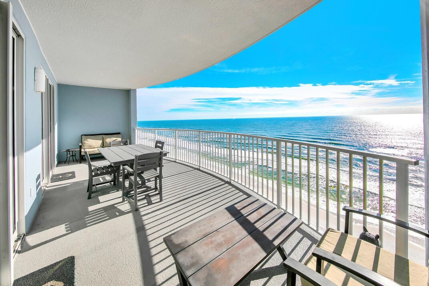 Appart'hôtel, plusieurs lits (Twin Palms 1802) | Restauration extérieure