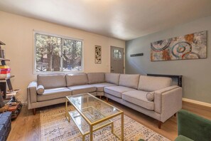 Smart-tv en een open haard