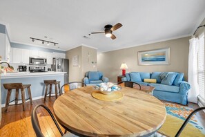 Appart'hÎtel, 1 trÚs grand lit et 1 canapé-lit (Gulf Place Caribbean 205 - 30A Beach ) | Restauration