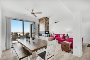 Leilighet, flere senger (Enclave 702A) | Spiseområde