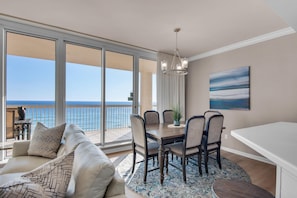 Condo, varias camas (Silver Beach Towers 603 East) | Interior