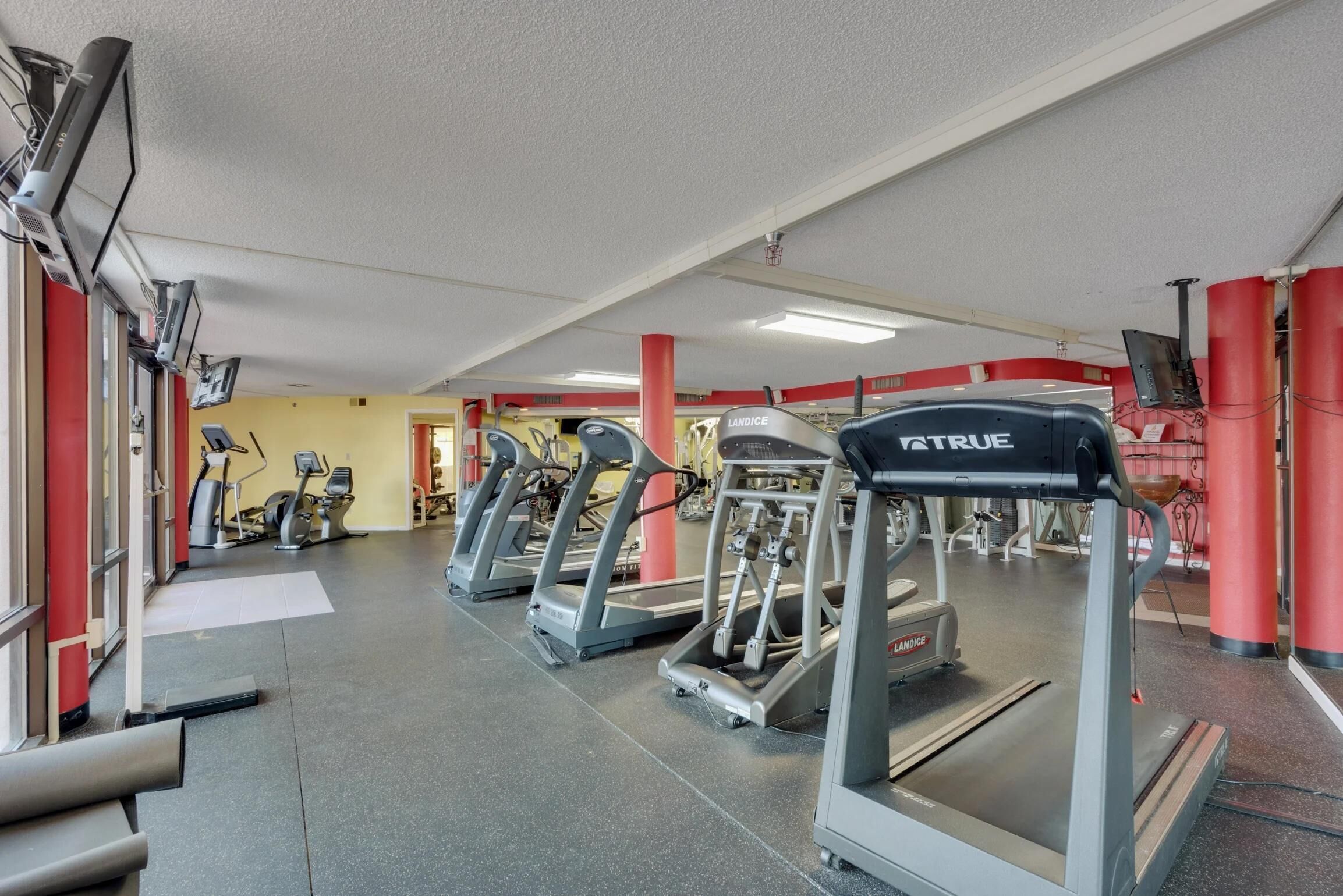 Condo, Multiple Beds (Edgewater #1007) | Fitness facility