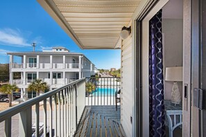 Townhome, Multiple Beds (Sandprints C2) | Property grounds