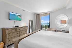 Apartment, Mehrere Betten (Surfside Resort #208- Emerald Dreams) | 3 Schlafzimmer, WLAN