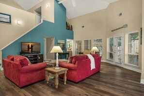 Stadtwohnung, Mehrere Betten (Captiva 67) | Wohnbereich | Fernseher