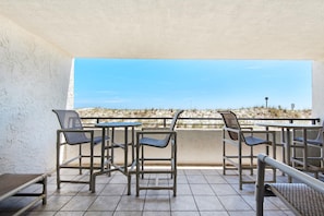 Apartment, Mehrere Betten (Nautilus 1102) | Speisen im Freien