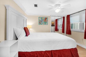 コンドミニアム ベッド (複数台) (Nautilus 1102) | 3 室のベッドルーム、WiFi