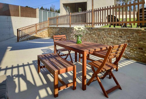 AG Casa Rural Carballo, garden and beach at 14km