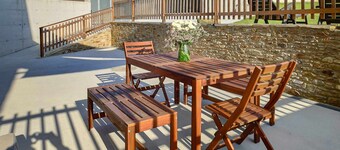 AG Casa Rural Carballo, garden and beach at 14km