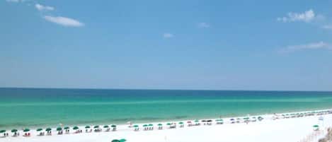 Condo, 1 King Bed with Sofa bed (Windancer 101) | Beach | On the beach