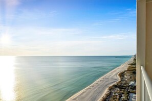 Lejlighed - flere senge (Ocean Reef 1704) | Strand | På stranden