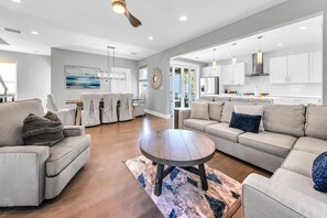 Living area - Stargaze (Santa Rosa Beach)