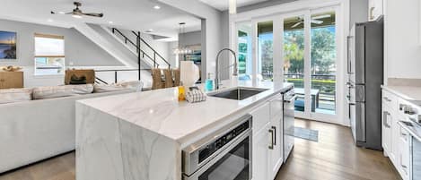 House, Multiple Beds (Stargaze) | Private kitchen
