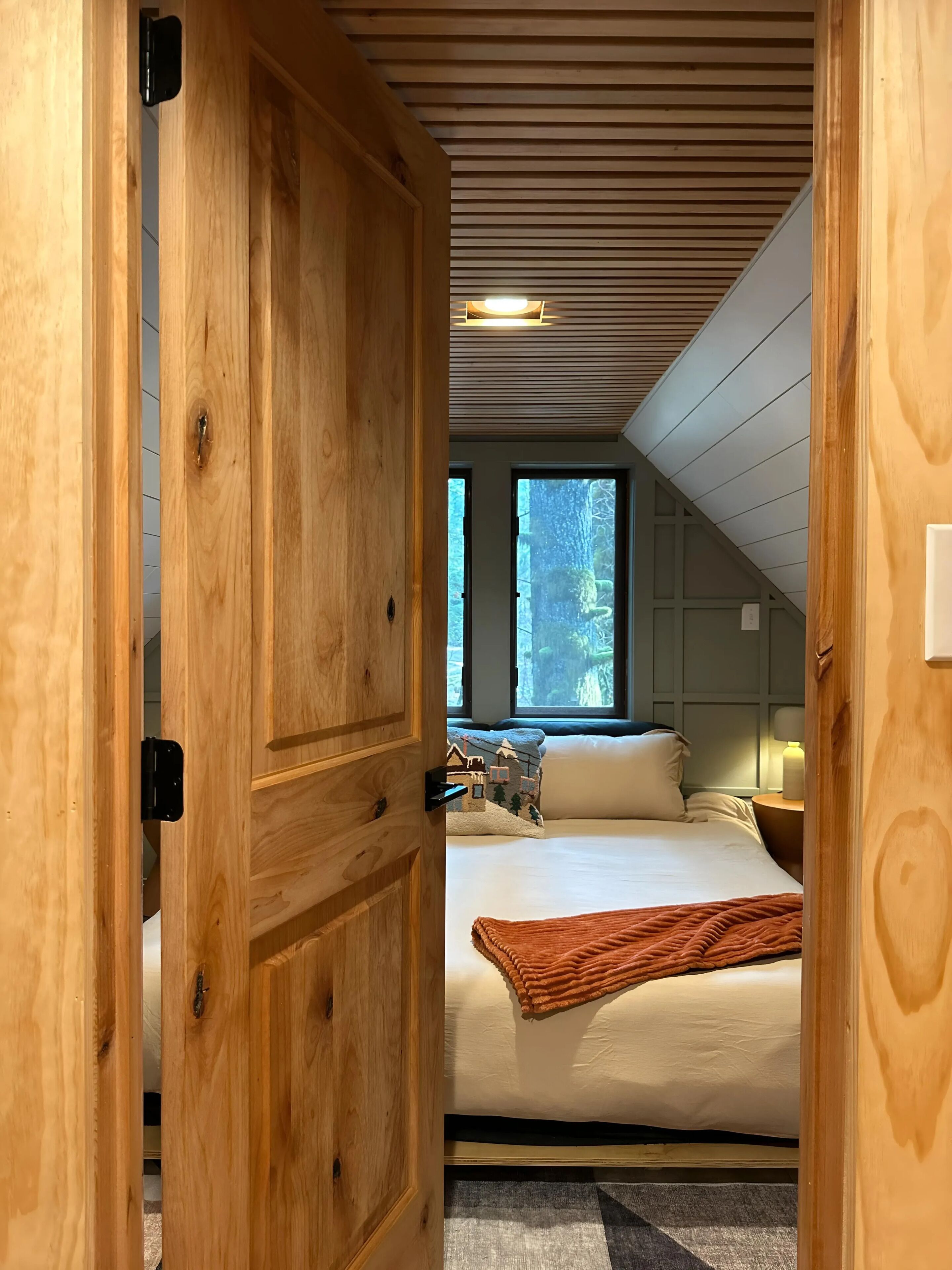 2 Schlafzimmer, Reisekinderbett, kostenloses WLAN, Bettwäsche