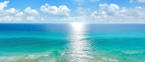 Bloc d'apartaments, 1 llit de matrimoni gran i sofà llit (Tidewater 2409 - Our Perch at the Pie) | Platja | A la platja