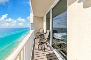 Condo, 1 King Bed with Sofa bed (Tidewater 2409 - Our Perch at the Pie) | Property grounds