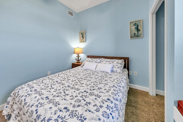 Condo, Multiple Beds (Sterling Reef 1904- Penthouse)