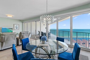 Condo, 1 King Bed with Sofa bed (Tides at Tops'l 907) | Dining - Tides at Tops'l 907 (Miramar Beach)