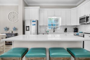 獨棟房屋, 多張床 (Flirty Flamingo) | 私人廚房 | 烤箱、烤麵包機