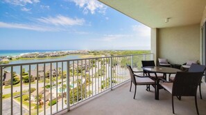 คอนโด, หลายเตียง (Ariel Dunes II 1007- Son-Sent Blessin) | รับประทานอาหารกลางแจ้ง