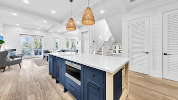 House, Multiple Beds (Grayt Oasis) | Interior