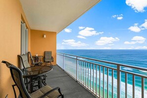 Condo, 1 cama King size y sofá cama (Splash 1902E - Cast-a-Waves) | Áreas de la propiedad