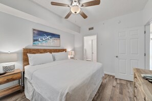 Condo, 1 King Bed with Sofa bed (Windemere 1204)