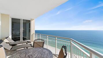 Appartement, meerdere bedden (Indigo West 1904) | Terrein van de accommodatie