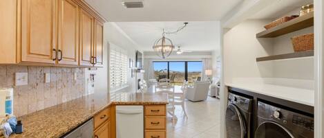 Condo, Multiple Beds (Shipwatch B101) | Interior