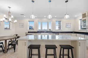 하우스, 침대(여러 개) (Bella Villa Estate) | 전용 주방 | 오븐, 토스터, 키친타월