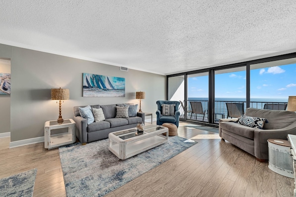 Condo, Multiple Beds (The Breakers 61) | Living area