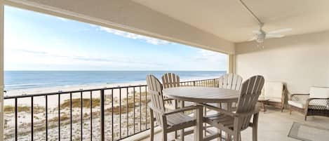 Condo, Multiple Beds (Shipwatch A402) | Outdoor dining